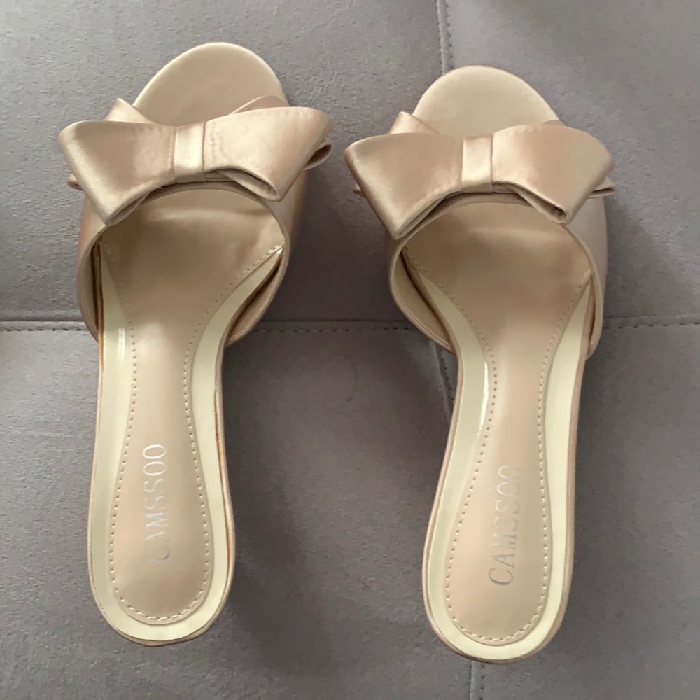 Satin kitten heals- nude